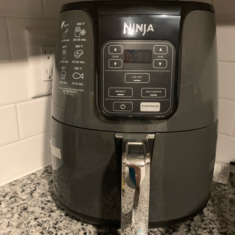 It’s brand new ninja air fryer.